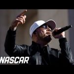 Pitbull performs “Give Me Everything” at the Busch Light Clash | NASCAR
