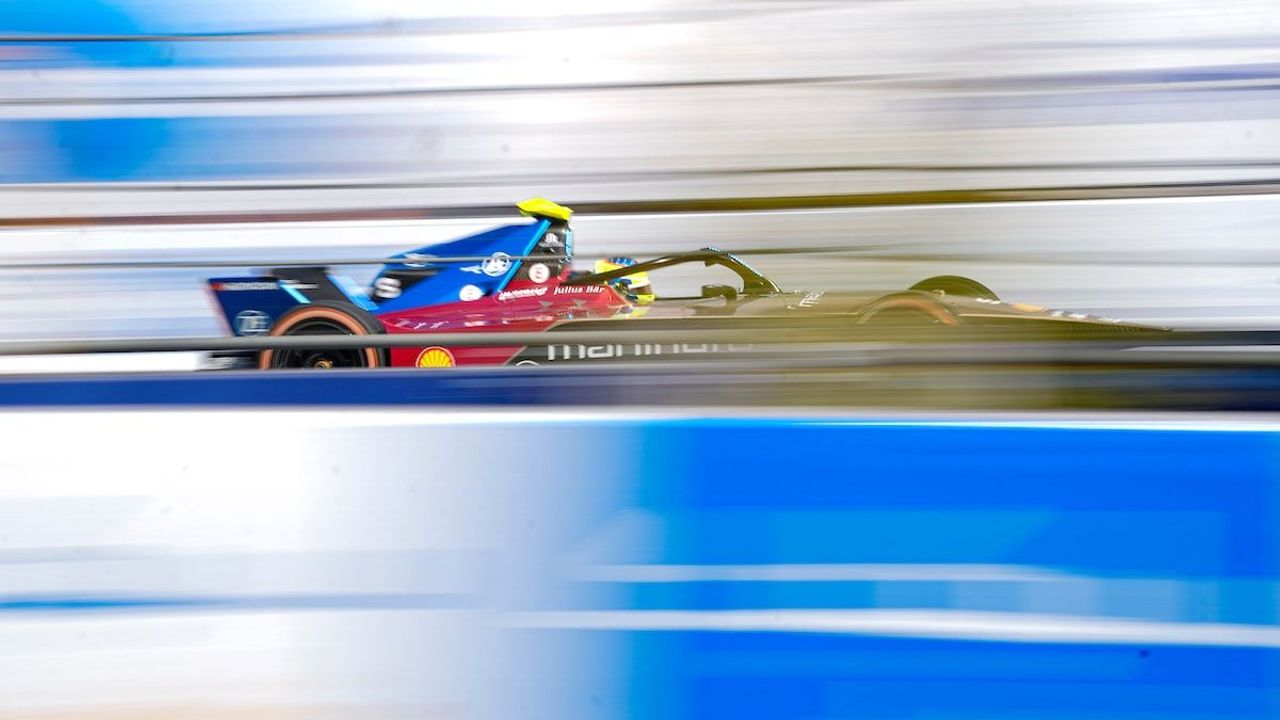 How does Formula E’s Groups and Duels qualifying format work?
